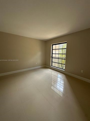 5530 NW 44th Street 308C, Lauderhill, FL 33319