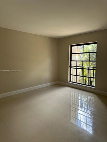 5530 NW 44th Street 308C, Lauderhill, FL 33319