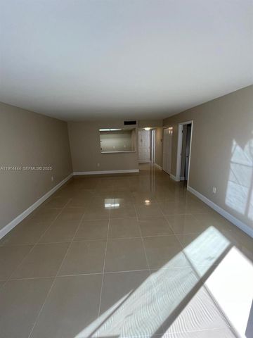 5530 NW 44th Street 308C, Lauderhill, FL 33319
