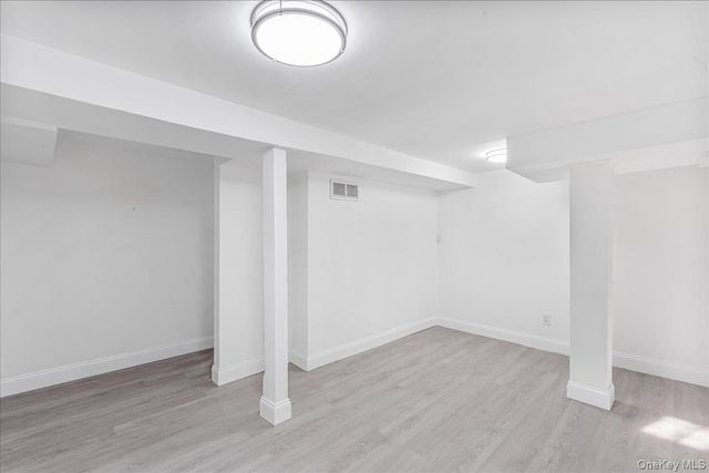 161-36 Grand Central Parkway, Jamaica Hills, NY 11432