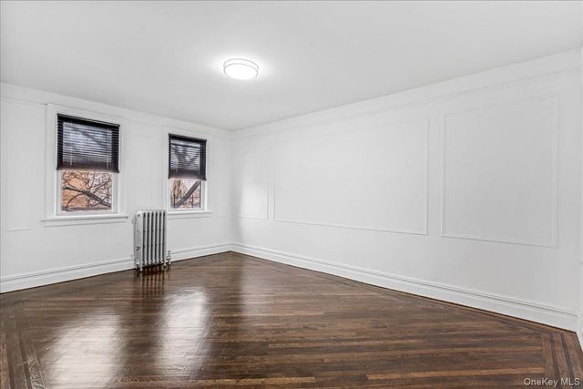 161-36 Grand Central Parkway, Jamaica Hills, NY 11432