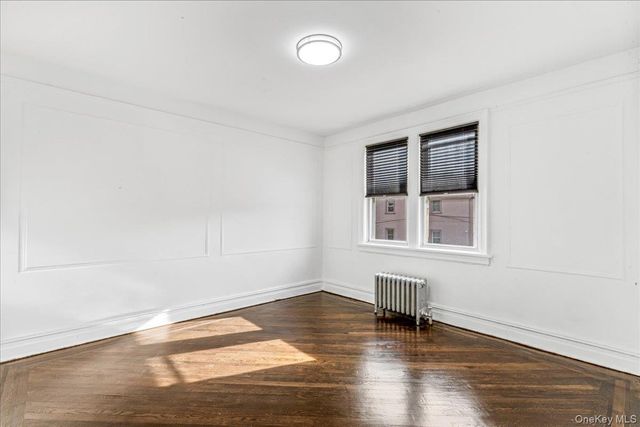 161-36 Grand Central Parkway, Jamaica Hills, NY 11432