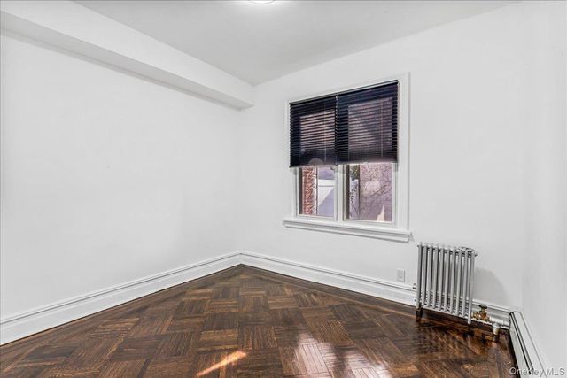 161-36 Grand Central Parkway, Jamaica Hills, NY 11432