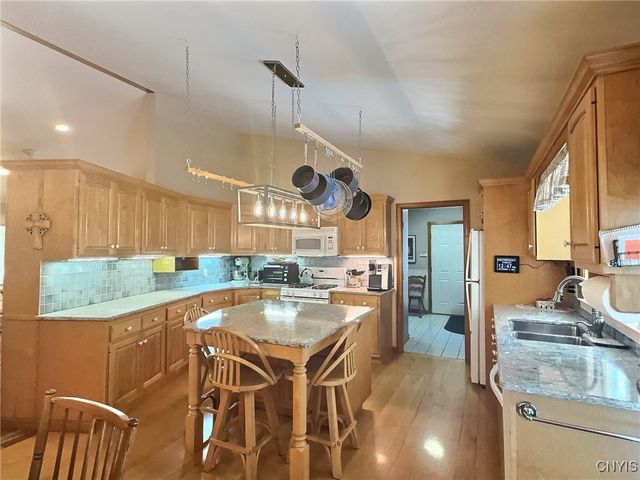 2332 Bear Swamp Rd, Sempronius, NY 13118