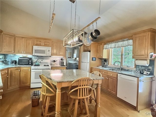 2332 Bear Swamp Rd, Sempronius, NY 13118