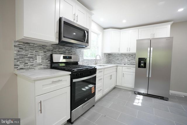 2171 W WEYMOUTH RD, Newfield, NJ 08344