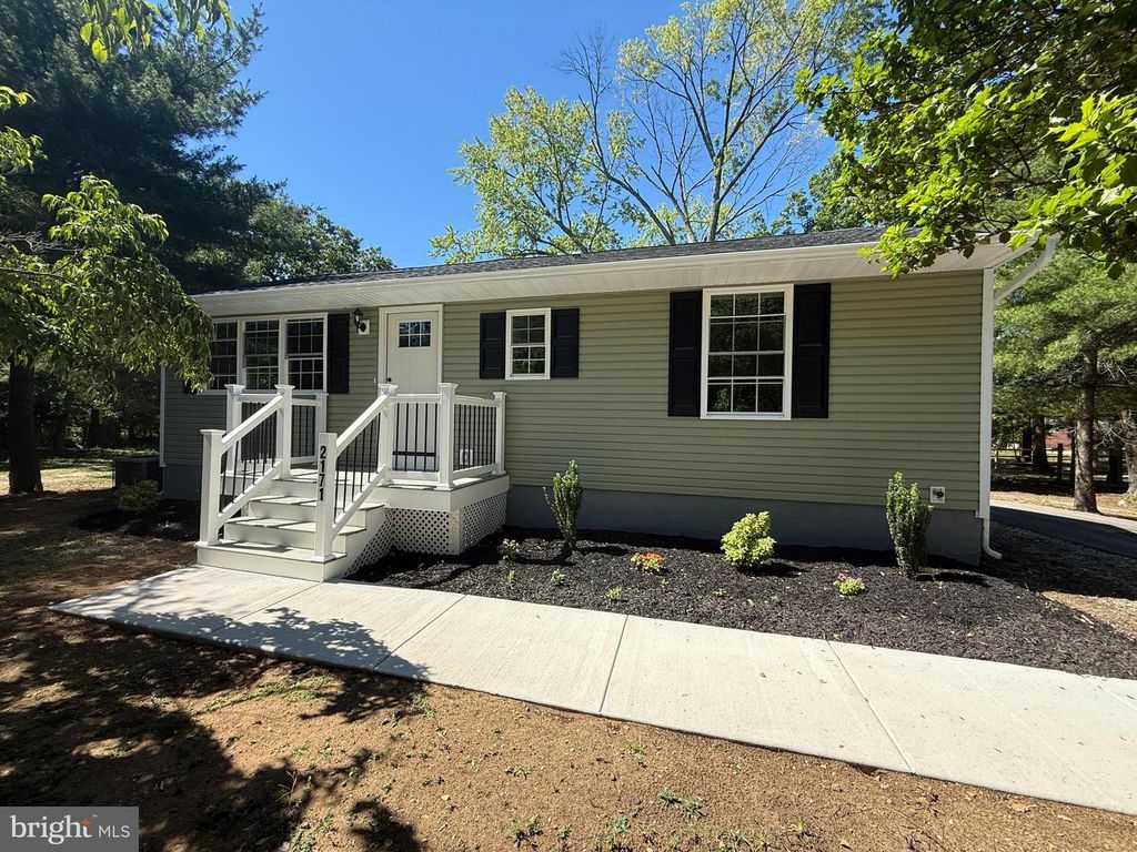 2171 W WEYMOUTH RD, Newfield, NJ 08344