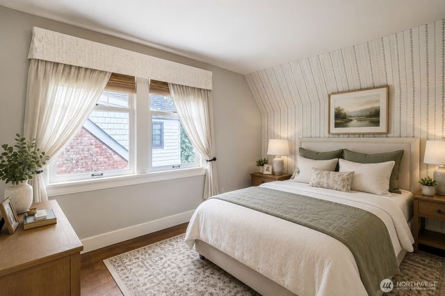 8042 18th Avenue NE, Seattle, WA 98115