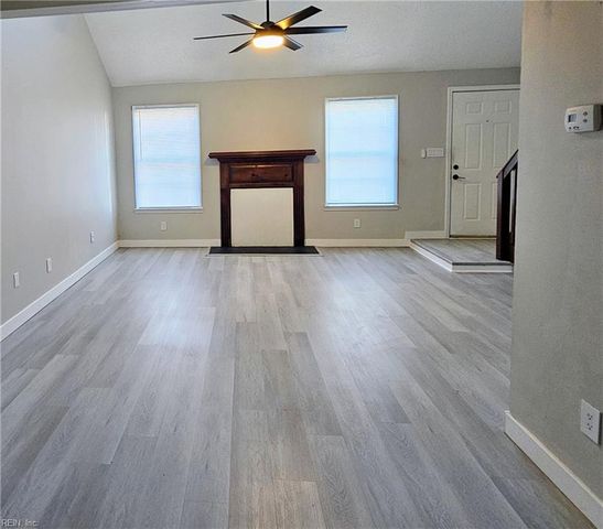 1935 Woodgate ARCH, Chesapeake, VA 23320