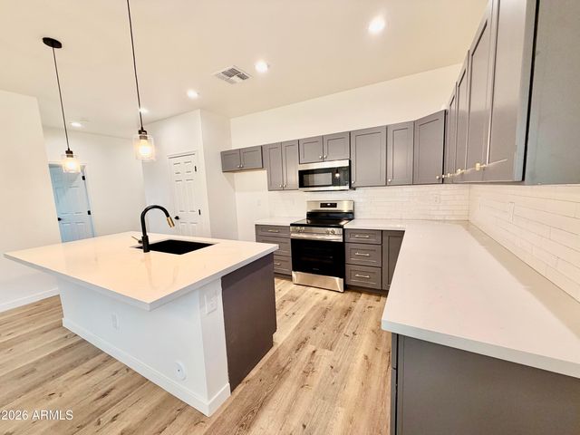 721 W OCOTILLO Street, Casa Grande, AZ 85122