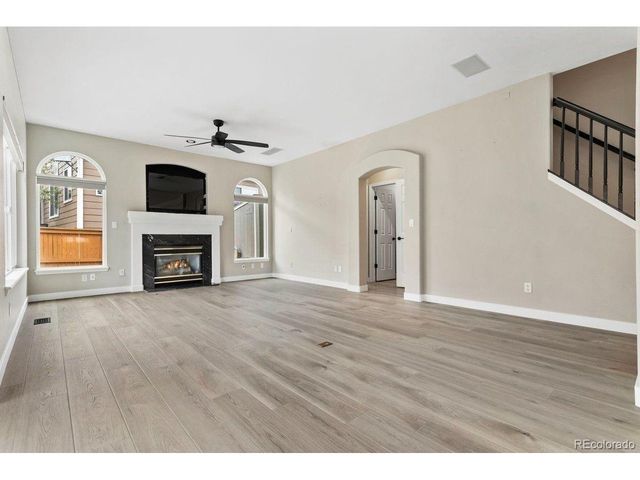 3385 White Oak Ln, Highlands Ranch, CO 80129