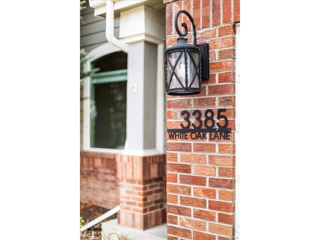 3385 White Oak Ln, Highlands Ranch, CO 80129
