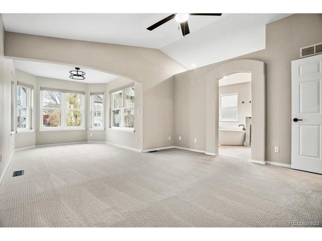 3385 White Oak Ln, Highlands Ranch, CO 80129