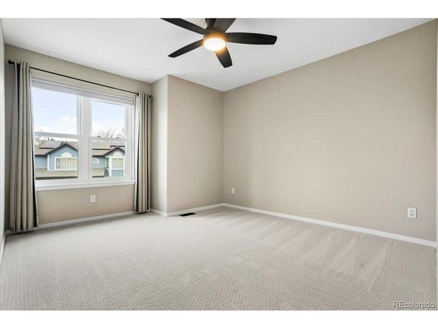 3385 White Oak Ln, Highlands Ranch, CO 80129