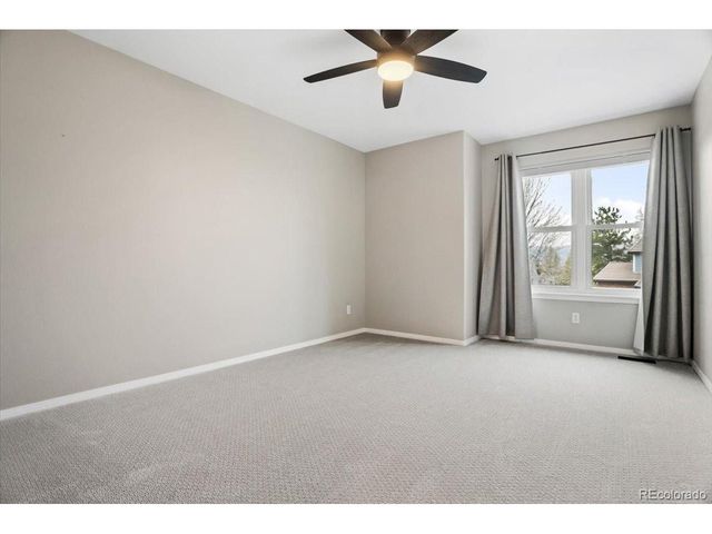 3385 White Oak Ln, Highlands Ranch, CO 80129