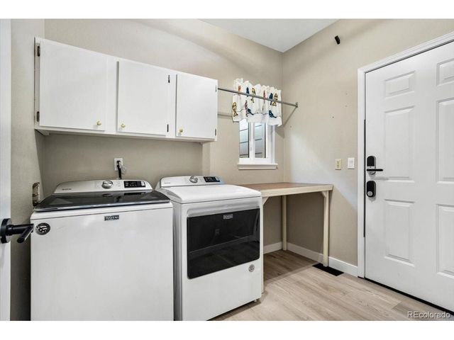 3385 White Oak Ln, Highlands Ranch, CO 80129