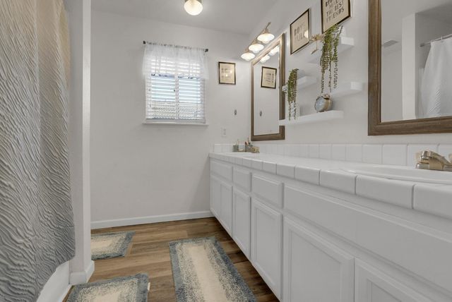 5932 Huntley Ct, Riverbank, CA 95367