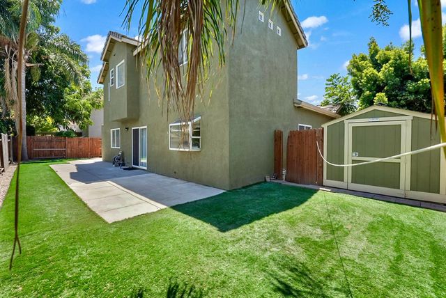 5932 Huntley Ct, Riverbank, CA 95367