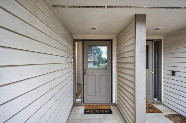 6710 Buckley Circle, Inver Grove Heights, MN 55076