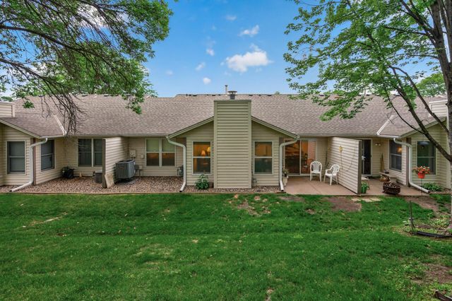 6710 Buckley Circle, Inver Grove Heights, MN 55076