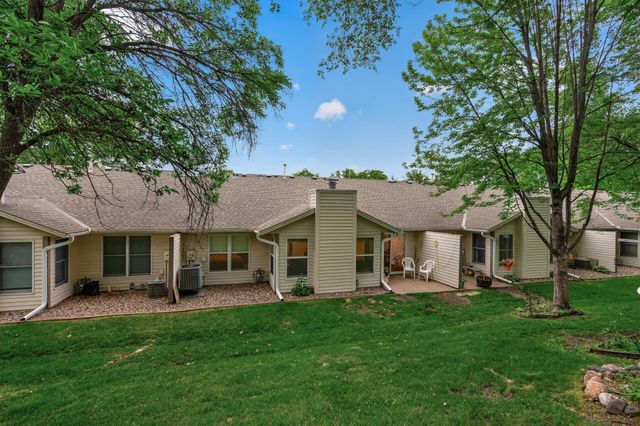 6710 Buckley Circle, Inver Grove Heights, MN 55076