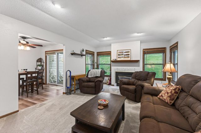 6710 Buckley Circle, Inver Grove Heights, MN 55076