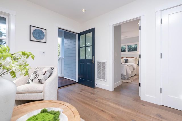 235 Alma Street, Palo Alto, CA 94301