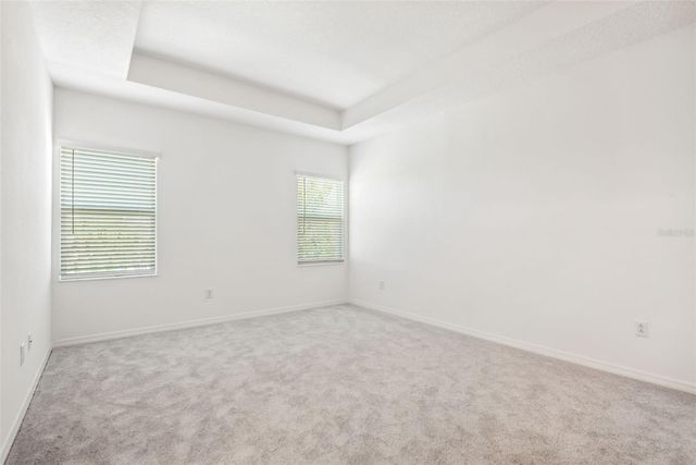 5756 SPOTTED HARRIER WAY, Lithia, FL 33547