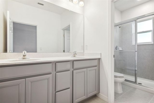 5756 SPOTTED HARRIER WAY, Lithia, FL 33547