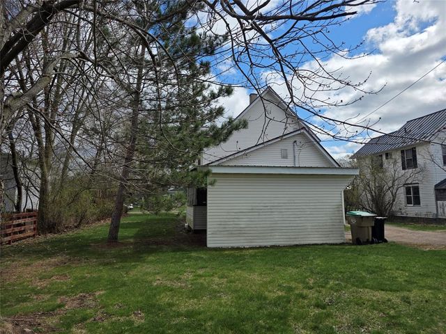 520 Miles Street, Chippewa Falls, WI 54729