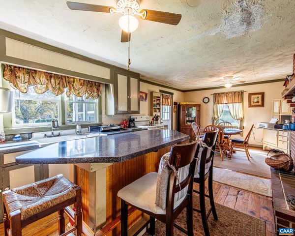 21 BRIGHT ACRES CT, Brightwood, VA 22715