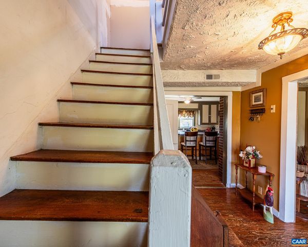 21 BRIGHT ACRES CT, Brightwood, VA 22715
