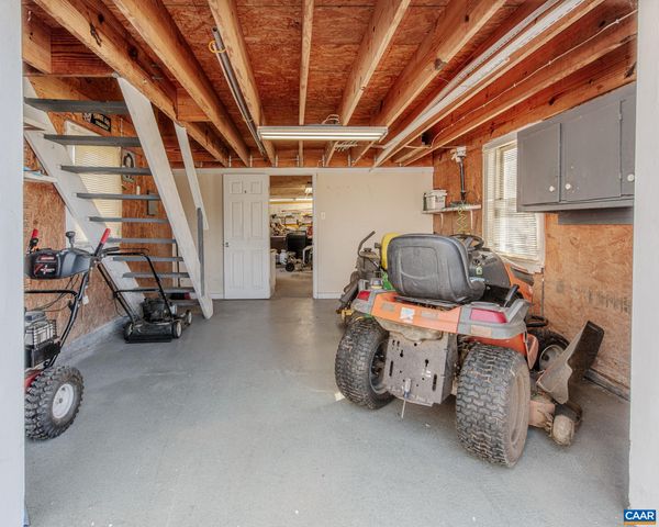 21 BRIGHT ACRES CT, Brightwood, VA 22715