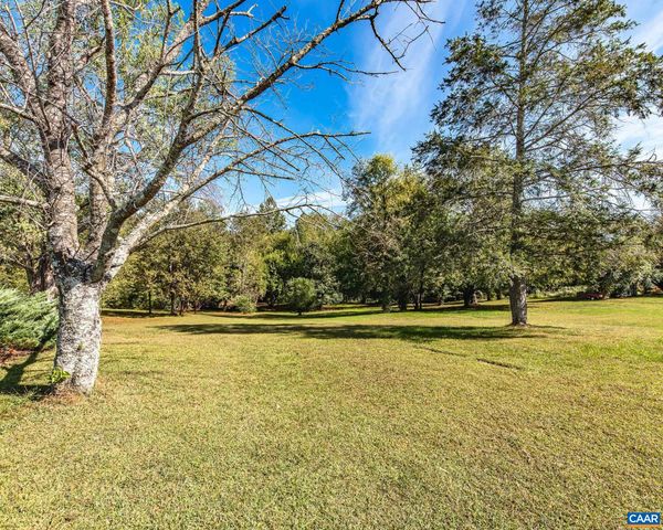 21 BRIGHT ACRES CT, Brightwood, VA 22715
