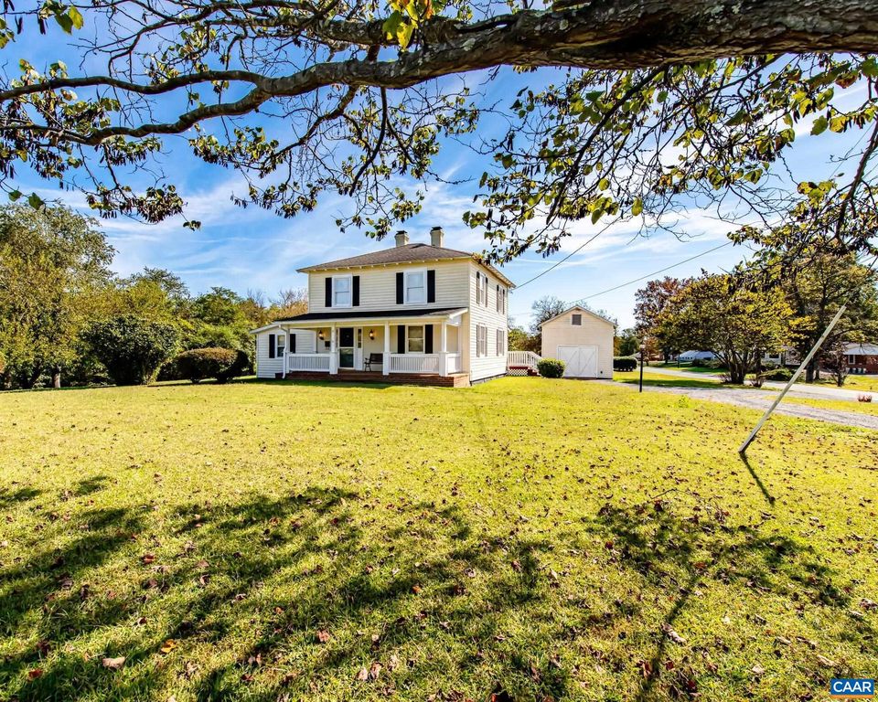 21 BRIGHT ACRES CT, Brightwood, VA 22715