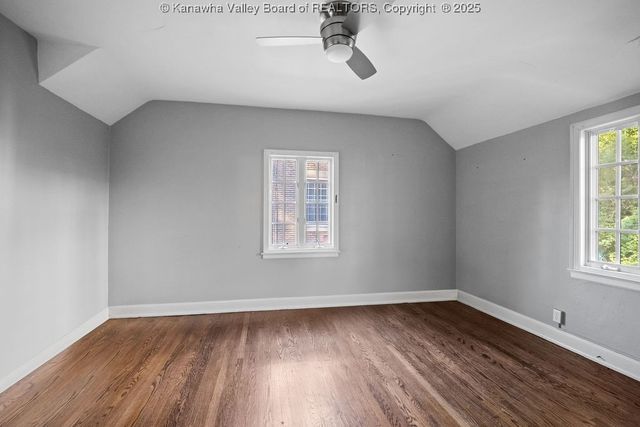 854 Edgewood Drive, Charleston, WV 25302