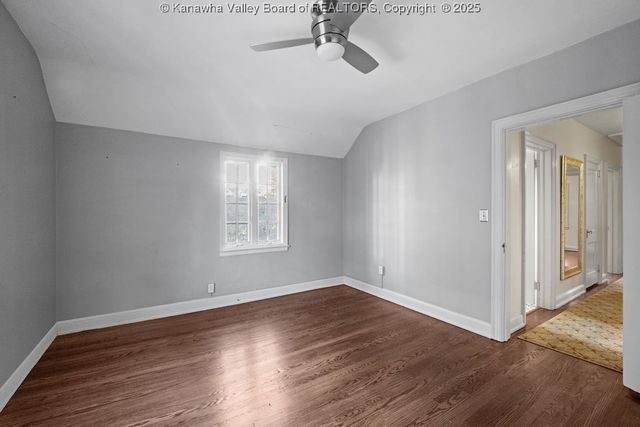 854 Edgewood Drive, Charleston, WV 25302