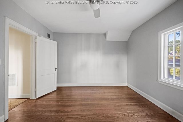 854 Edgewood Drive, Charleston, WV 25302