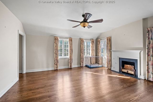 854 Edgewood Drive, Charleston, WV 25302