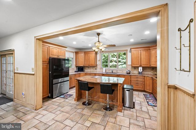 1600 NORRISTOWN RD, Ambler, PA 19002