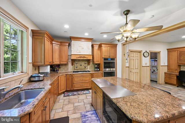 1600 NORRISTOWN RD, Ambler, PA 19002