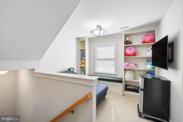 1600 NORRISTOWN RD, Ambler, PA 19002