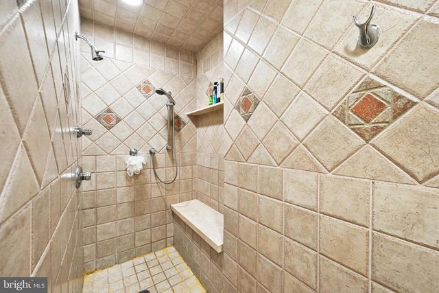 1600 NORRISTOWN RD, Ambler, PA 19002