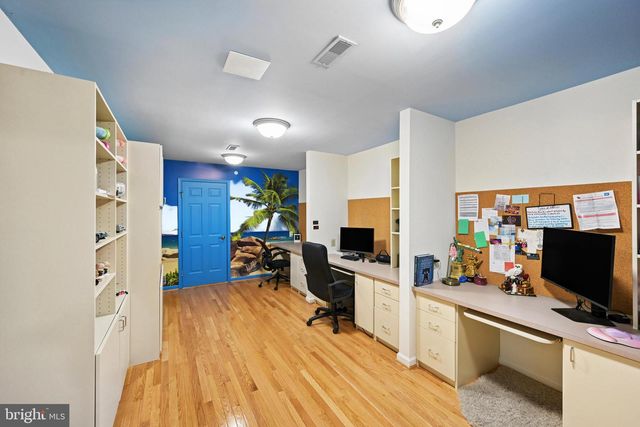 1600 NORRISTOWN RD, Ambler, PA 19002