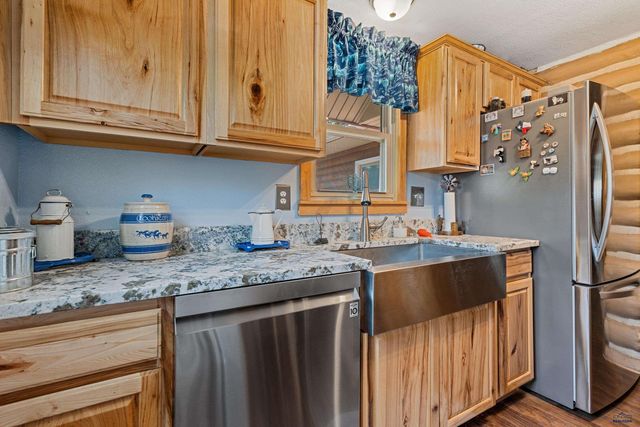 622 HARTER DR, Rapid City, SD 57702