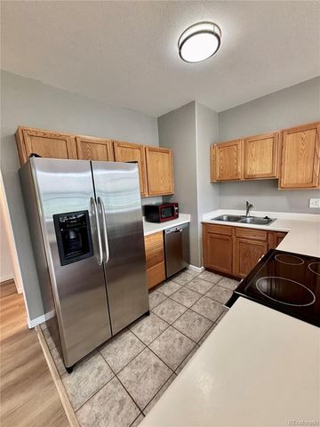 10640 W 12th Lane D, Lakewood, CO 80215
