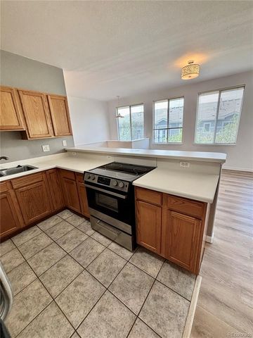 10640 W 12th Lane D, Lakewood, CO 80215