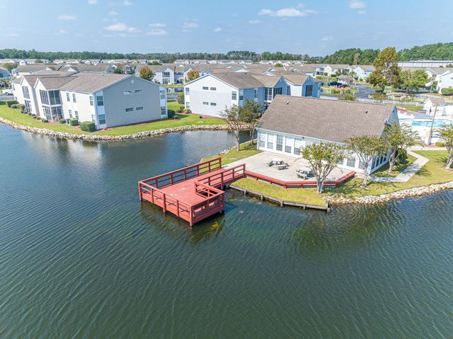 8845 Chandler Dr Apt E, Surfside Beach, SC 29575