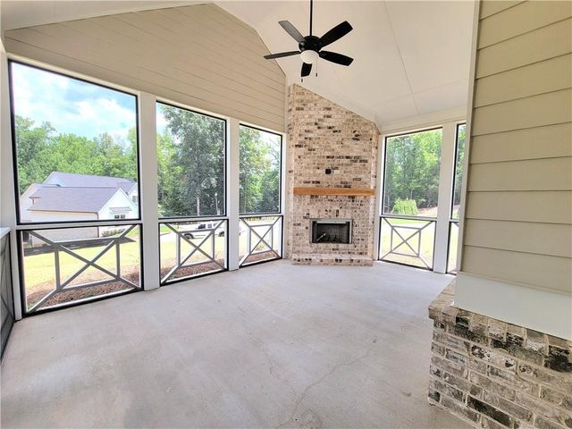 1960 Duncans Mill Lane, Jefferson, GA 30549