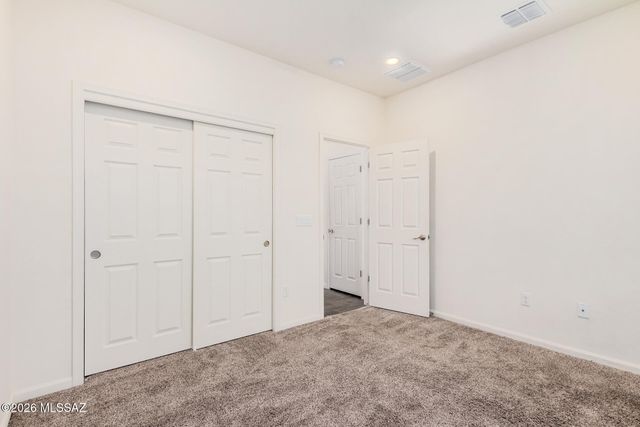 17321 S Nicholas Falls Drive, Vail, AZ 85641